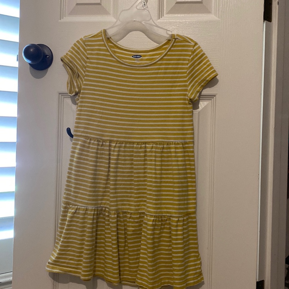 Old Navy girl’s dress
